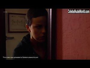 Maria de la Fuente in Crimenes de Lujuria (2011) 20
