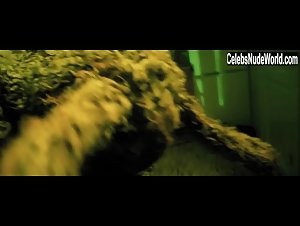 Maria Kunnari in Bunny the Killer Thing (2015) 5