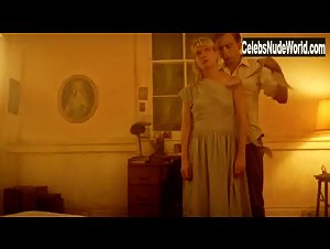 Maria Vaughn in Buttercup Bill (2014) 10