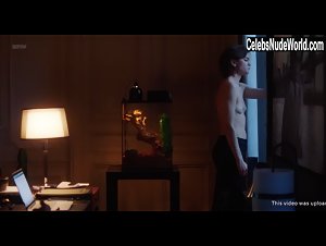 Marie-Sophie Ferdane in Je ne suis pas un homme facile (2018) 7