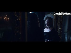 Marina Bouras in Tordenskjold og Kold (2016) 5