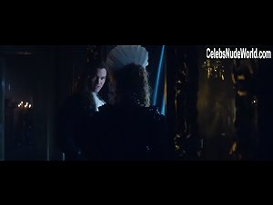 Marina Bouras in Tordenskjold og Kold (2016) 6