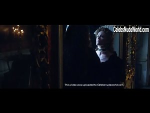 Marina Bouras in Tordenskjold og Kold (2016) 8