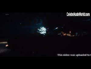 Marina Golovine in Double vie (series) (2019) 13