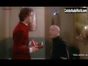 Marina Pierro in Les heroines du mal (1979) 9
