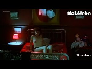 Marion Game in Dulces horas (1982)
