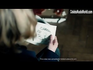 Martyna Kowalik in Zasada przyjemnosci (series) (2019) 13