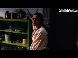 Mia Maestro hot scene in Frida (2002) 11