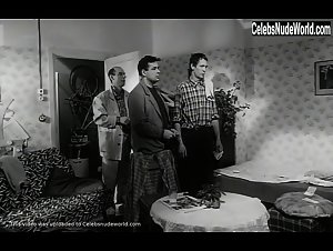 Milena Gulbe in Tallinn pimeduses (1993) 20