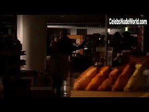 Minna Pirila in Esa ja Vesa - auringonlaskun ratsastajat (1994) 4