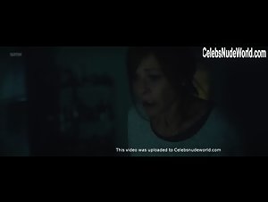 Mireia Oriol in El pacto (2018) 12