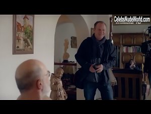Mirijam Verena Jeremic in Endlich deutsch (series) (2014) 19