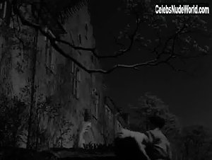 Mirja Mane in Noita palaa elamaan (1952) 2