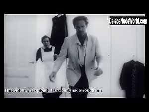 Moniek Toebosch in Paul Chevrolet en de ultieme hallucinatie (1985) 10