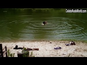 Morgan Carter in Slasher.com (2017) 8
