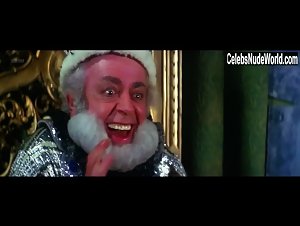 Nai Bonet in Fairy Tales (1978) 16
