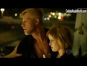 Nara Chaib in O Cacador (series) (2014) 12
