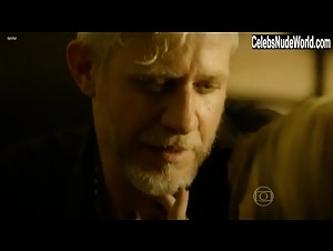 Nara Chaib in O Cacador (series) (2014) 17