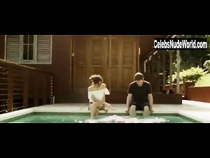 Natalia Warner in Learning to Breathe (2016) 16