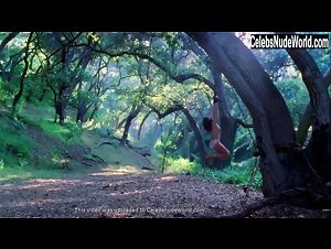 Natalie Avital in Shallow Ground (2004) 17