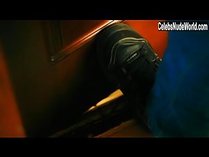 Natalya Tsyplakova in Pitstsevoz (short) (2011) 18