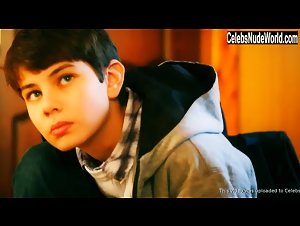 Natalya Tsyplakova in Pitstsevoz (short) (2011) 9