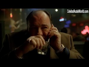 Nathalie Walker in The Sopranos (series) (1999) 3