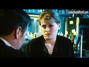 Nicola Paige in Rise of the Footsoldier (2007) 7
