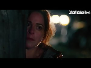 Nicole Leroux in Territories (2010) 14