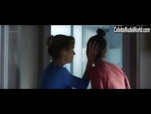 Noemie Merlant in Le ciel attendra (2016) 3