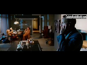 Noemi Besedes in Mann tut was Mann kann (2012) 14
