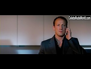 Noemi Besedes in Mann tut was Mann kann (2012) 15