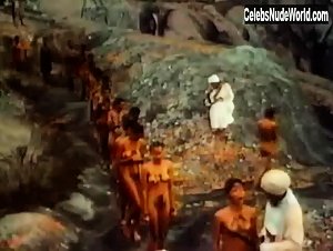 Octavia Thengeni in Slavers (1978) 1
