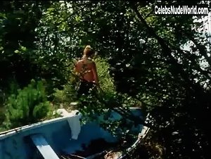 Oksana Korostyshevskaya in Tikhie omuty (2000) 2