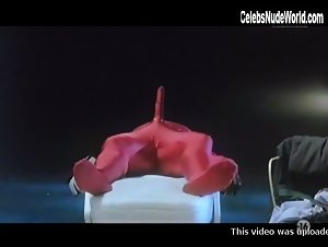 Pascale Cardon in Emmanuelle au 7eme ciel (1993) 17