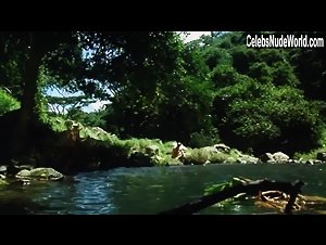 Patrice-Flora Praxo in Tempo di uccidere (1989) 7