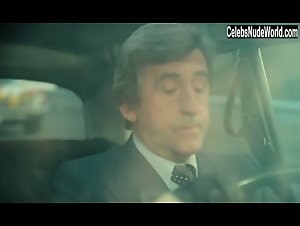 Paula Moore in Pas de probleme! (1975) 4