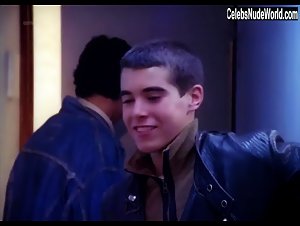 Paulina Rachid in Fuga de cerebros (1998) 6