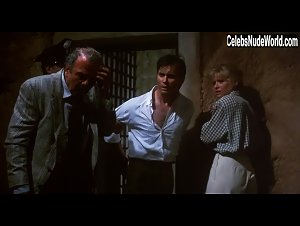 Raffaella Offidani in Castle Freak (1995) 19