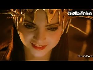 Raquel Merono nude, boobs scene in Dagon (2001) 12