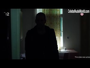 Rebeka Polakova in Cistic (2015) 2