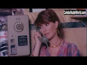 Ria De Simone in L'insegnante viene a casa (1978) 3