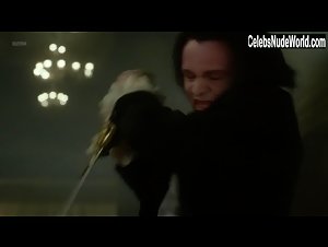 Rodica Lupu in Vampire Journals (1997) 19