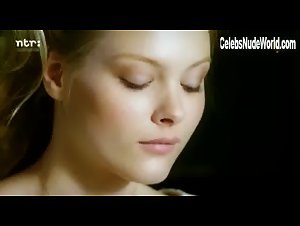 Romy de Vries in La tristesse riche (2010) 1