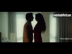 Roni Dotan in Love Birds (2017) 2