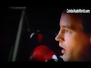 Rosa Valenty in Histoire d'O: Chapitre 2 (1984) 11