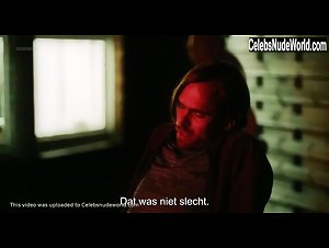 Ruth Becquart in Chaussee d'Amour (series) (2016) 5