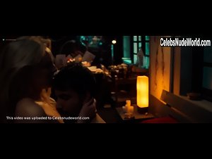Salome Gunnarsdottir in Darkness Visible (2019) 5