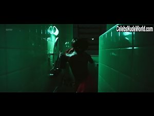 Samira Carvalho Bento in Tungstenio (2018) 19