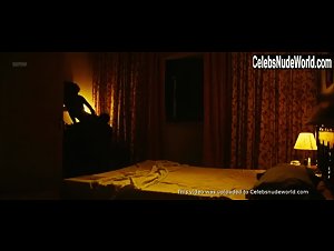 Samira Carvalho Bento in Tungstenio (2018) 5